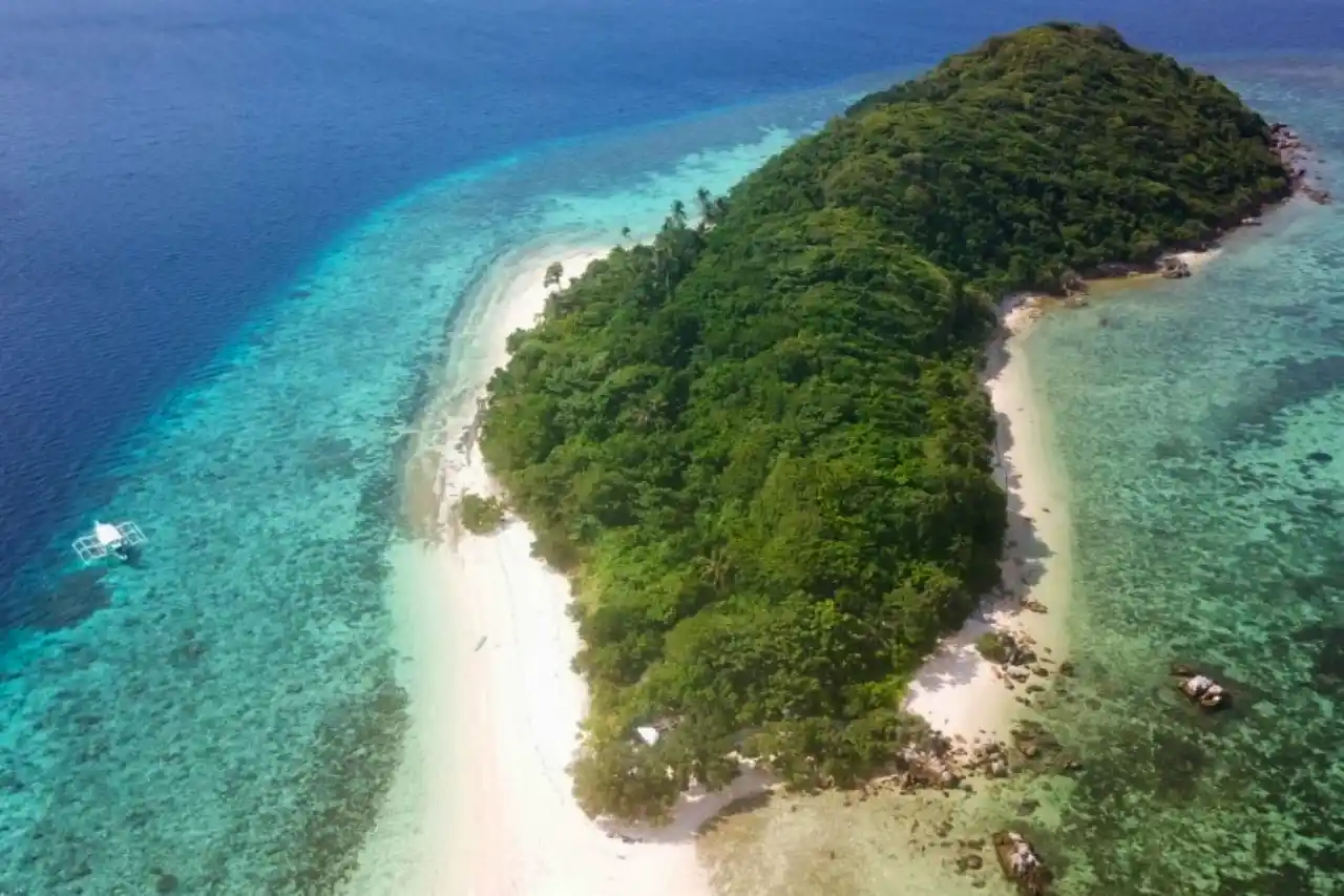 Lakbay Palawan Sibaltan Magarangsing Island